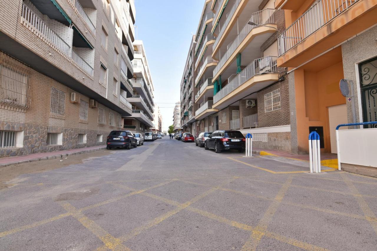 Apartamento Gregorio Torrevieja Zewnętrze zdjęcie